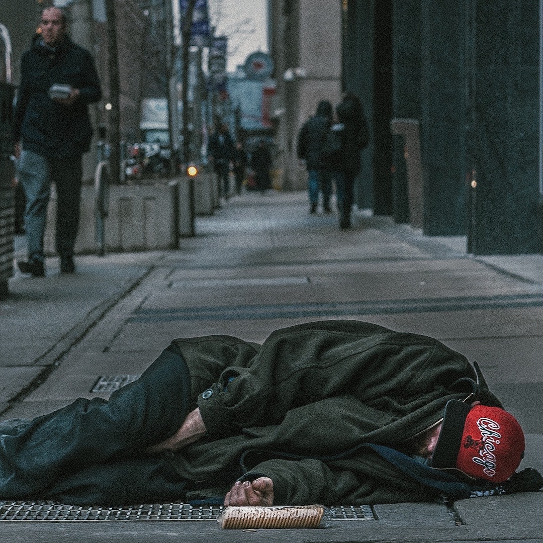 Why Do Homeless People Sleep In the Streets and Not a Shelter? Glenn Cranfield
